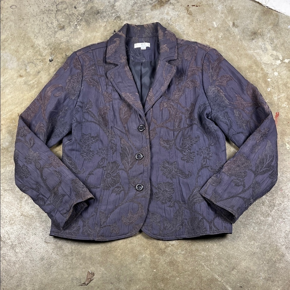 Erin by Erin London Women's Purple Floral Jacket
Size: Large